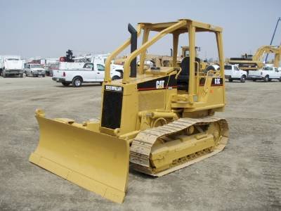 Xe ủi CAT D3C LGP Series II