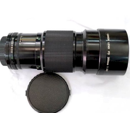Lens Canon FDn 200mm F2.8