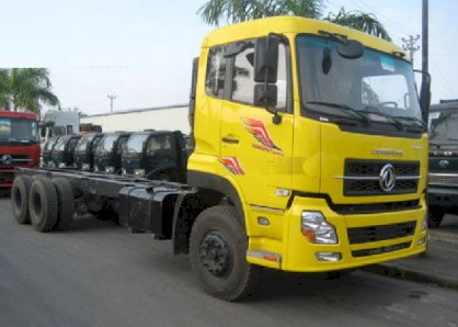 Xe tải thùng Dongfeng 16.5 tấn L300 - 20 