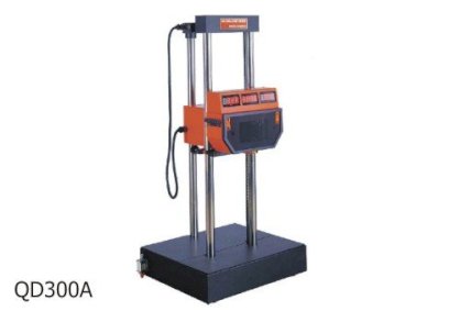 Thiết bị kiểm tra đèn pha QD300A