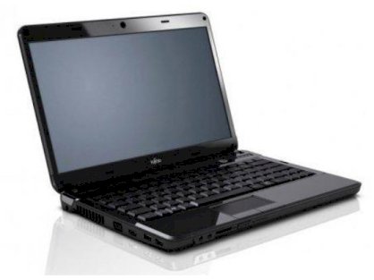 Fujitsu Lifebook LH531V (Intel Core i3-2310M 2.1GHz, 2GB RAM, 500GB HDD, VGA NVIDIA GeForce 410M, 14 inch, PC DOS)