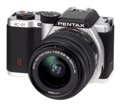 Pentax K-01 (SMC PENTAX-DAL 18-55mm F3.5-5.6 AL) Lens Kit