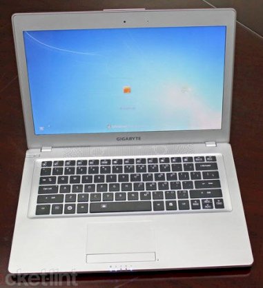 Gigabyte U2442 (Intel Core i Ivy Bridge, VGA NVIDIA GeForce GT 640M, 14 inch, Windows 7 Home Premiu) Ultrabook 