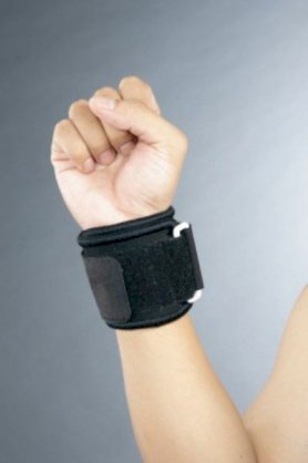 Đai bảo vệ cổ tay Airprene Wrist Supports D4-003