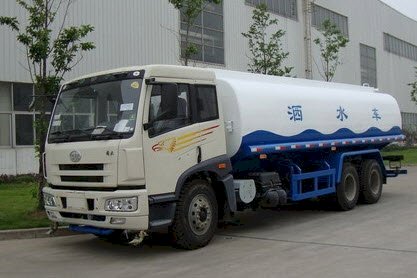Xe phun nước rửa đường Dongfeng CGJ5254GSS 19.7m3