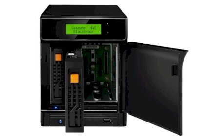 BlackArmor NAS 400 Network Storage Server (STAR402)