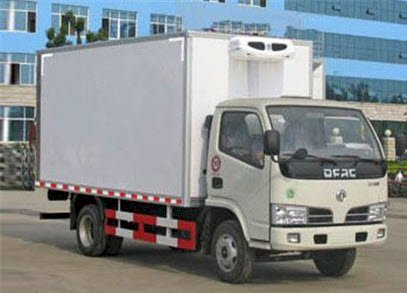 Xe tải thùng đông lạnh Dongfeng 5061XLC3 6495kg