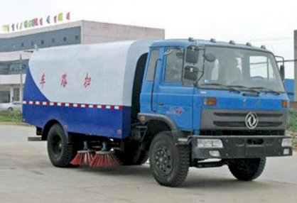 Xe quét đường Dongfeng EQ1110GLJ 11495 kg