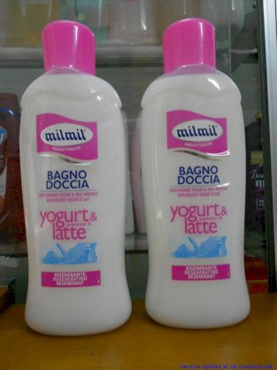 Sữa tắm Mil Mil - Sữa và Sữa chua 1000ml (2103885)