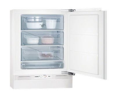 Tủ lạnh AEG AGN58210F0