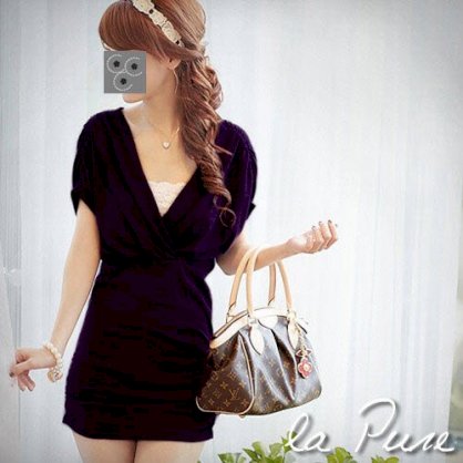 Đầm style Hàn Quốc cổ chữ V