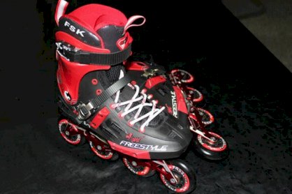Giày Patin Freestyle GTRT Đỏ đen