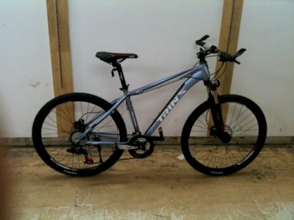 Xe đạp thể thao Trinx X1 (24speed) - Khung xanh tem trắng