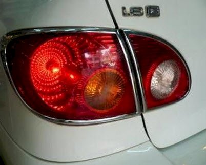 Viền đèn sau Toyota Altis