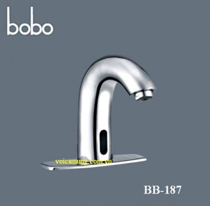 Vòi nước cảm ứng Bobo BB-6121AD