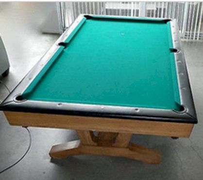 Pool table