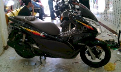 Dán decal xe Honda Pcx 125i Thunder