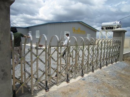 Cổng xếp trong nước Hòa Bình HB-012