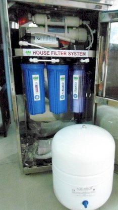Máy lọc nước Aqua 5 cấp tủ không nhiễm từ