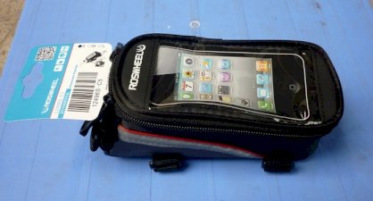 Túi đựng đồ + điện thoại cảm ứng Roswheel