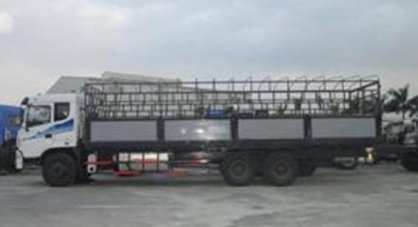 Xe tải thùng Trường Giang YC6A240-33