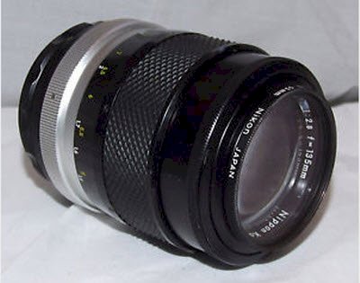 Lens MF Nikon Q auto 135F2.8 