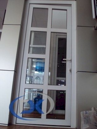 Cửa nhựa UPVC 1 cánh Đoàn Khang CDM012