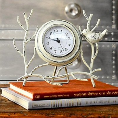 10"Country Type Bird Style White Metal Analog Tabletop Clock