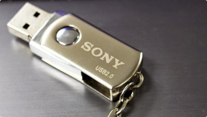 USB memory Usb Sony 4GB xoay móc khóa