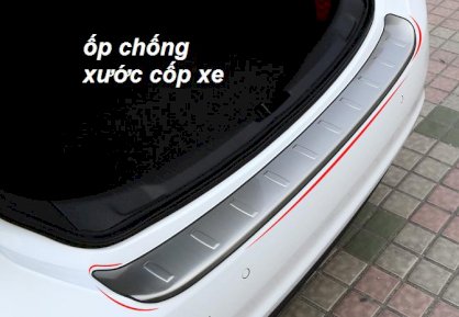 Nẹp chống xước cốp cho xe Mazda 6 - 2014