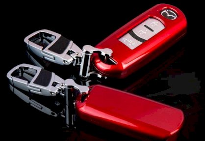 Bọc chìa khóa nhựa phun sơn cho xe Mazda CX5