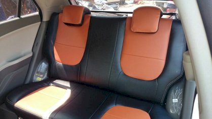 Ghế da ô tô 2015 (Dòng xe bán tải) màu cam.