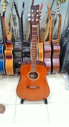 Đàn Guitar Acoustic mặt gỗ thông VE750