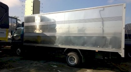 Xe tải thùng kín THACO OLLIN 700B tải trọng 7 tấn