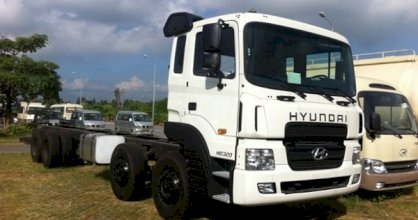 Xe tải thùng Hyundai HD310 LHD, 8 x 4