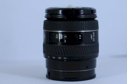 Minolta 24-105mm f3.5-4.5 (AF for sony alpha)