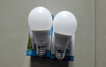 Đèn led Bulb tròn vỏ nhựa siêu sáng 3W/005
