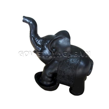 Tượng voi thỏi vàng đá tự nhiên (màu đen)