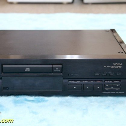 Đầu CD Sony CDP 555ESA Black