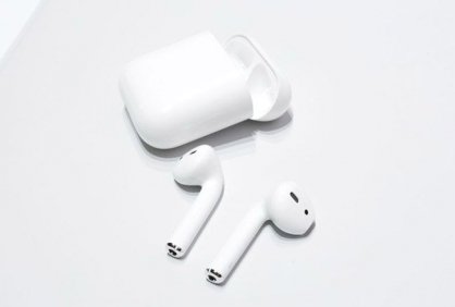 Apple tai nghe airpods ( Sản phẩm test không bán )