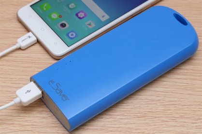 Pin sạc dự phòng eSaver 10000 mAh Y105 (Xanh dương)