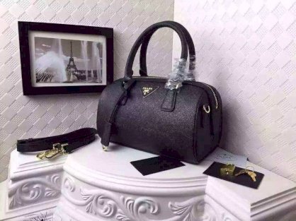 Túi xách Prada hàng hiệu 2015 BN2781 Size 24 màu đen