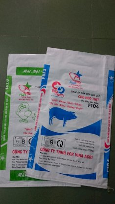 Bao bì thức ăn gia súc gia cầm Trường Sơn Anh  25kg PP dệt có tráng PA/PE
