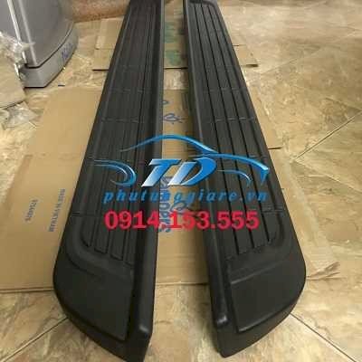 Bệ bước lên xuống Ford Ranger - EB3B16451-2