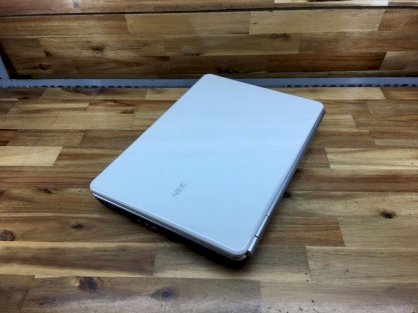 Laptop NEC VY25AA, CPU P8700  - LCD 15.4 inch