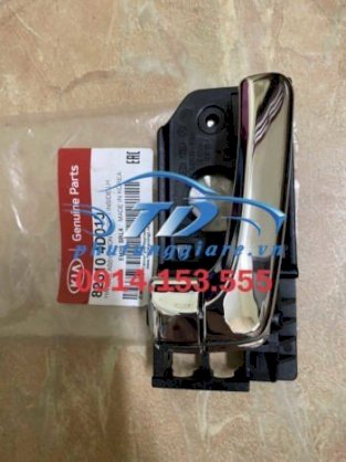 Tay mở cửa trong trái Kia Carnival - 826104D010-1