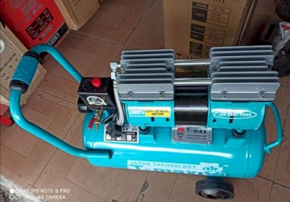 Máy xịt hơi, bơm hơi khí nén TMAX 30lit 1HP (không dầu) Lõi đồng 100%