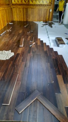 Sàn gỗ Chiu Liu - Toàn Thắng - 900mm