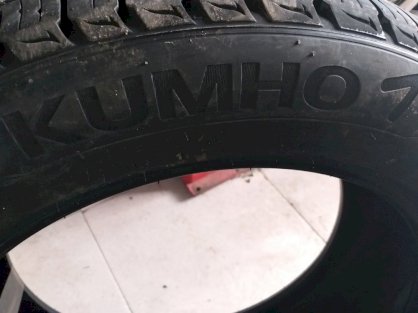 Lốp 235/55r19 kumho mới 99,99% date 2021