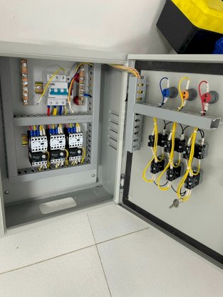 tủ điện, tủ điện công nghiệp tủ:800*600*250mm - 1 lớp cánh , sơn tĩnh điện ral 7035